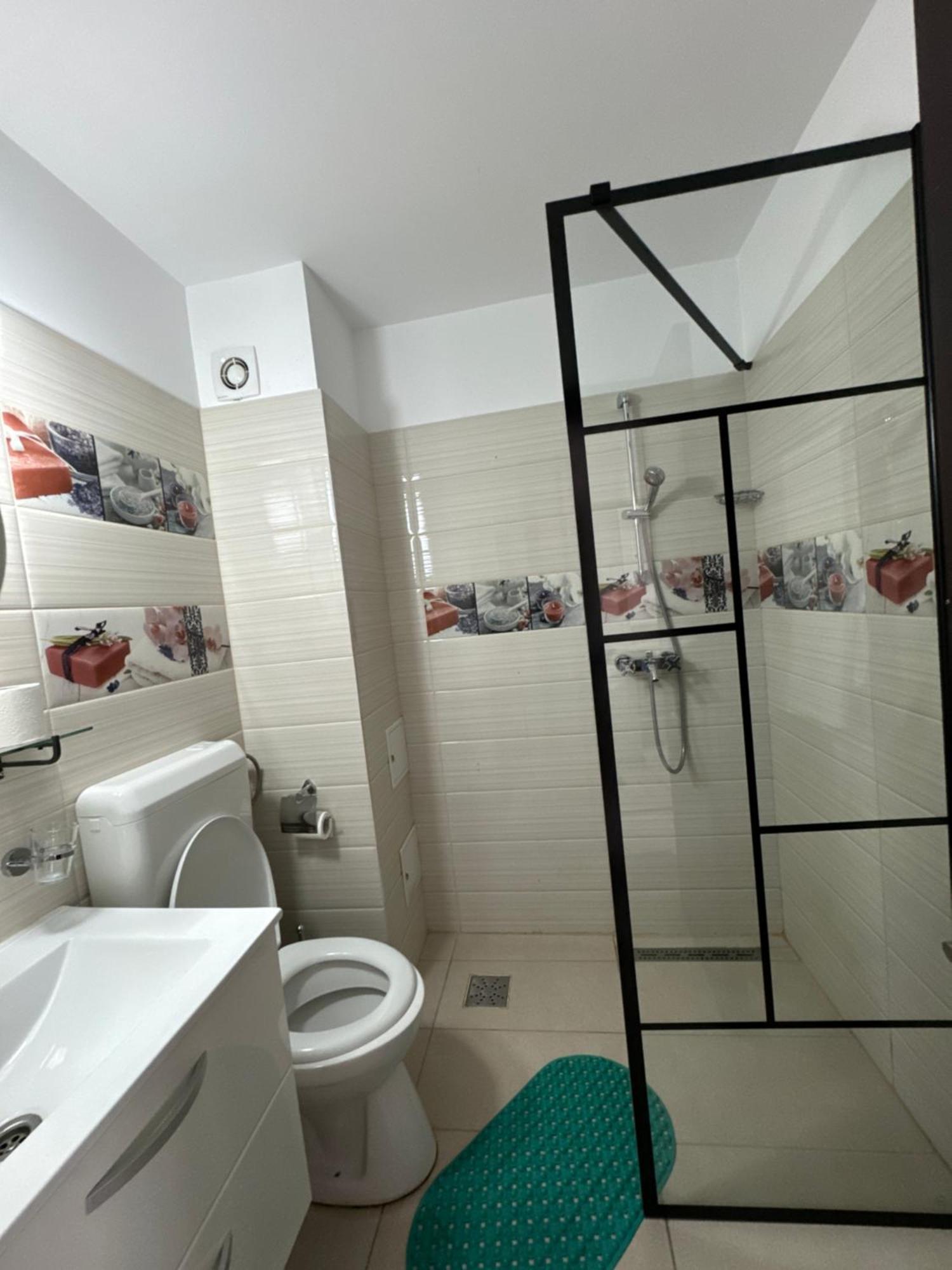 Fast Airport Accomodation 오토페니 외부 사진
