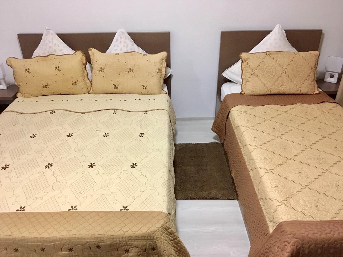 Fast Airport Accomodation 오토페니 외부 사진