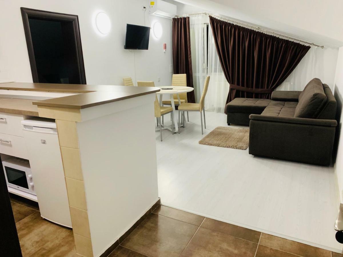 Fast Airport Accomodation 오토페니 외부 사진