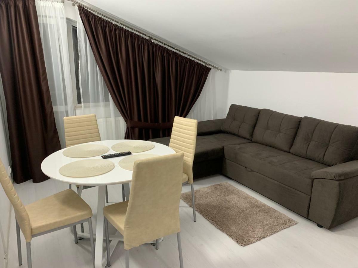 Fast Airport Accomodation 오토페니 외부 사진